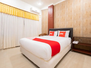 Royal Senggigi Hotel by OYO Rooms
