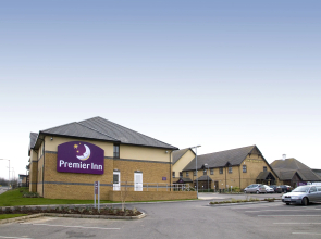 Premier Inn St. Neots - Colmworth Park