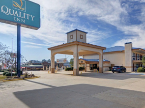 Quality Inn Marshall