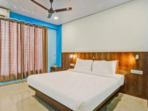 OYO 88380 Limewood Hotel