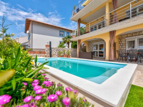 NOVOSELIC 7 Penthaus