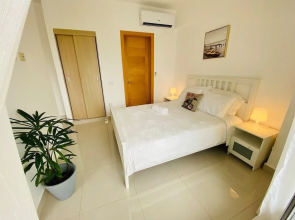 Boca del Mar Residence