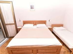 Rooms Tom
