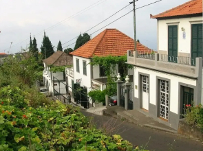 Old Post Office House - ETC Madeira