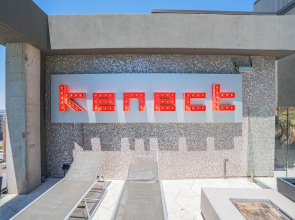 1010 Kenect