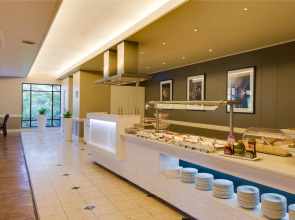 Protea Hotel by Marriott George King George