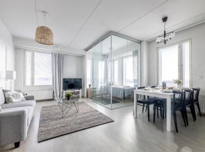 Apartment, Sleepwell, Tikkurila with private sauna, 70m2 1-7 pers