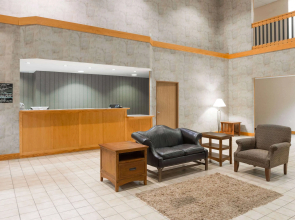 Super 8 by Wyndham Columbia East