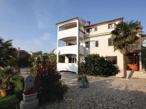 Stunning Apartment in Pula With 2 Bedrooms