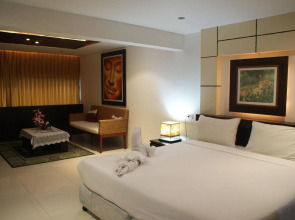 New International Guest House