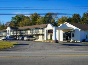 Sunset Inn Clarksville