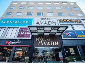 Hotel Avadh Classio