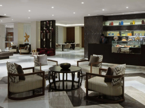 Pullman Dubai Creek City Centre Hotel & Residences