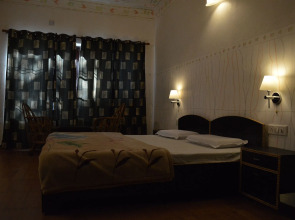 Hill Top Swiss Cottage