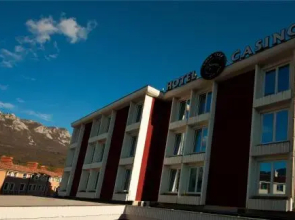 Gold Club Hotel & Casino
