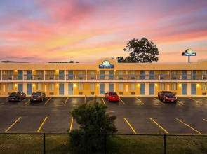 Days Inn Fort Wayne