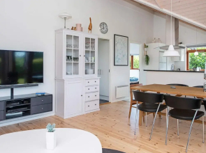 8 Person Holiday Home in Ebeltoft-by Traum
