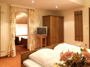 Hotel-Pension Gschwentner - Waidring im Pillerseetal