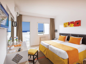 Hotel Tropicana Club & Spa