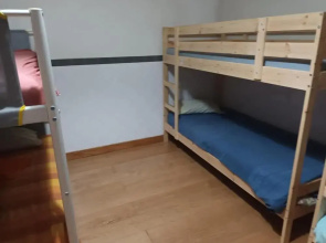 Room in Apartment - Bed 18 in a 6-bed Mixed Dormitory Room