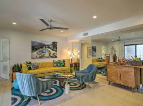 Chic Palm Springs Gem w/ Patio + Pool Access!