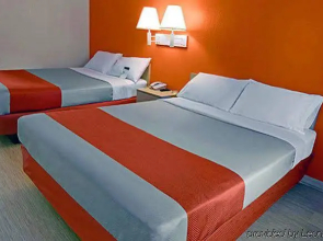 Motel 6 Brattleboro