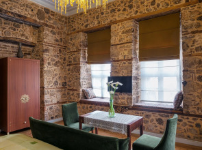 Delight Deluxe Hotel