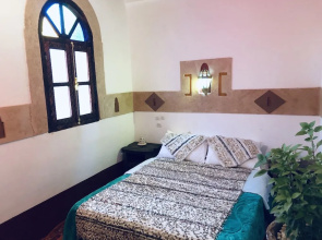 TAFSUT Guesthouse Stay with locals