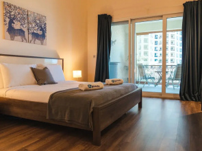 Marina Residences 6