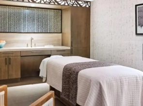 Grand Hyatt Vail Hotel Room With King Bed