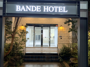 Bande Hotel Osaka