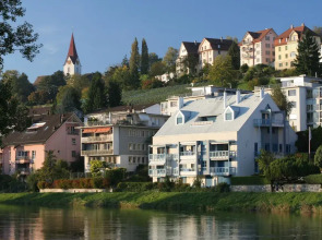 Budget Youth Hostel