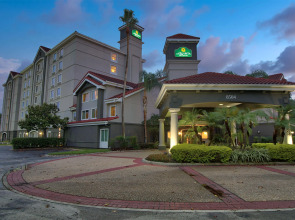 La Quinta Inn & Suites by Wyndham Orlando I Drive/Conv Ctr