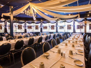 Days Hotel - Thunderbird Beach Resort