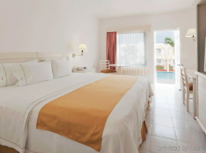 Holiday Inn Express Cancún