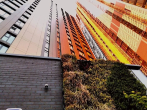 A Modern Studio With Great City Views - 17th Floor, City Views & 2 Minutes to Canal