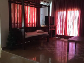 Leone Residence