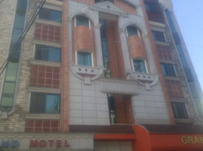 Samcheonpo Grand Motel