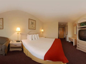 Holiday Inn Express POINT SOUTH (YEMASSEE AREA)