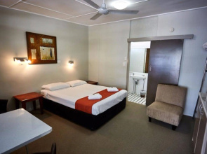 Anchorage Motor Inn
