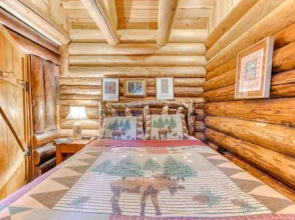 Zoe's Log Cabin