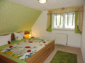 Ferienwohnung-Ritscher-in-Lichtenhain-1