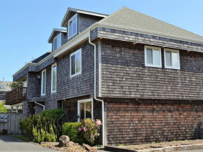 132 6Th Avenue