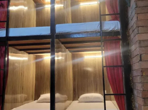 Hangover Hostel Patong
