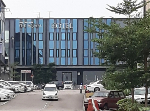 The Square Hotel