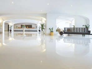 Grecotel Daphnila Bay Dassia