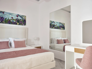 ΑRCS Suites & Residences