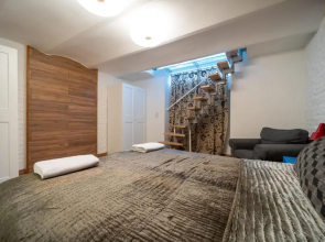 Charming 1BDR Apartment Near European Quarter