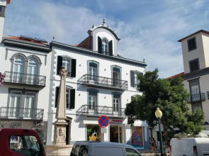 Edificio Charles 303