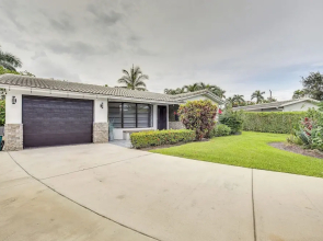 Furnished Patio + Gas Grill: Deerfield Beach Home